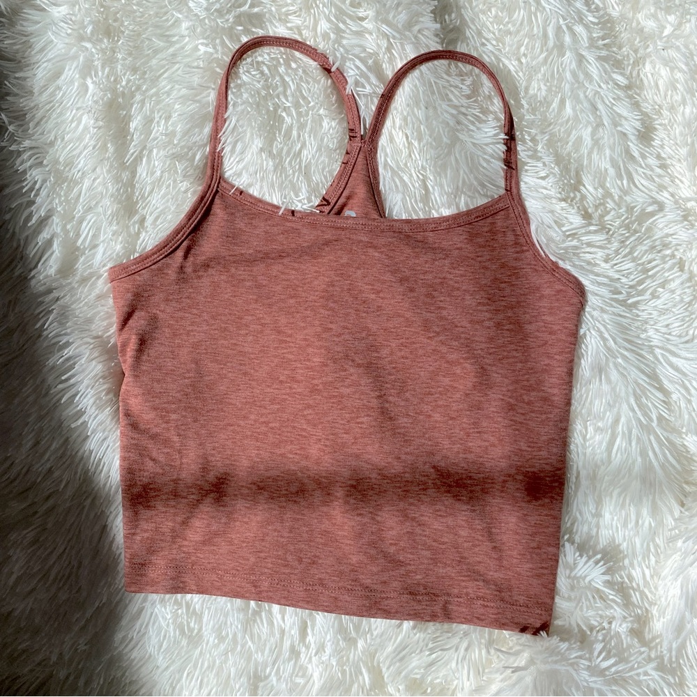✨the performance tank✨  brand: RUNWAY